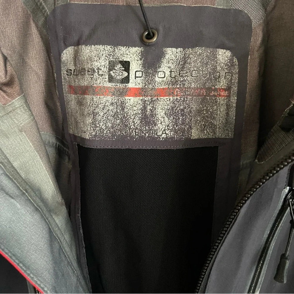 Sweet Protection men’s snow jacket - Picture 3 of 8